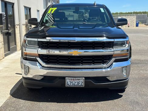 Used 2017 Chevrolet Silverado 1500 LT w/ LT Eassist Package RWD image 9