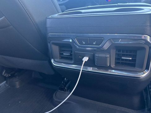 Used 2021 Chevrolet Silverado 2500 LTZ w/ LTZ Premium Package image 36