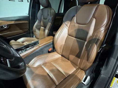 Used 2019 Volvo XC90 T6 Inscription w/ Advanced Package AWD/4WD image 16