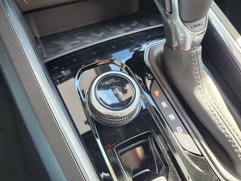 New 2026 GMC Canyon Elevation w/ Convenience Package image 32