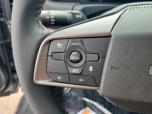 New 2026 Nissan Sentra SR w/ Floor Mat Package image 21