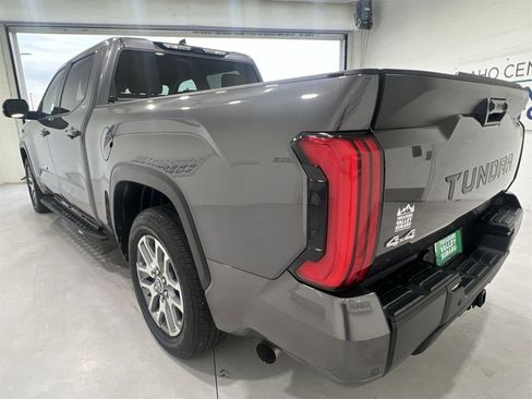 Used 2022 Toyota Tundra SR5 w/ SR5 Premium Package image 6