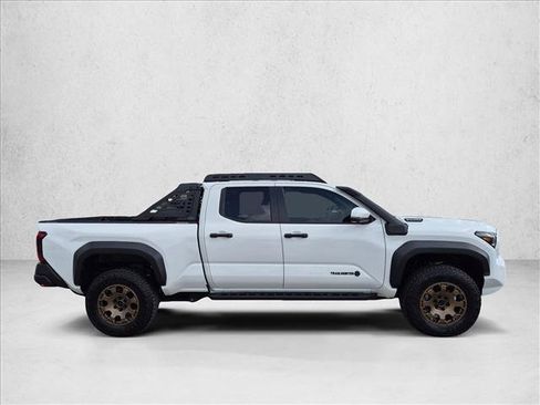 Used 2026 Toyota Tacoma 4x4 Double Cab Hybrid image 4