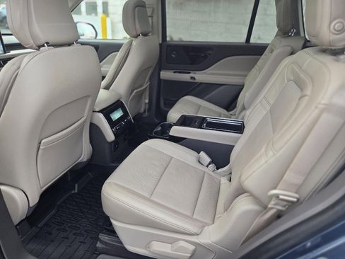Used 2020 Lincoln Aviator Reserve w/ Equipment Group 201A image 25