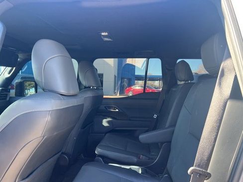 Used 2024 Lexus GX 550 image 8