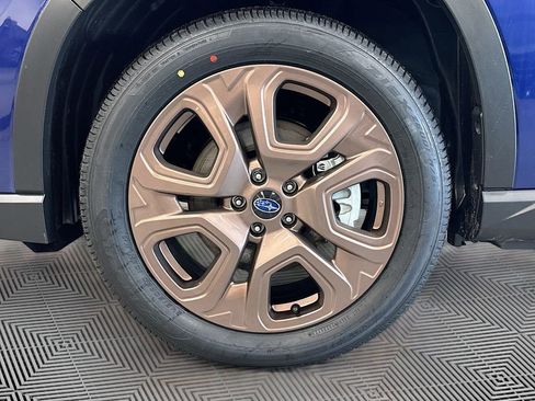 New 2026 Subaru Ascent Limited Bronze image 31