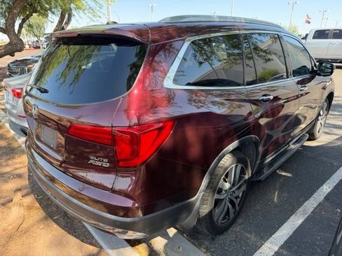 Used 2016 Honda Pilot Elite image 3