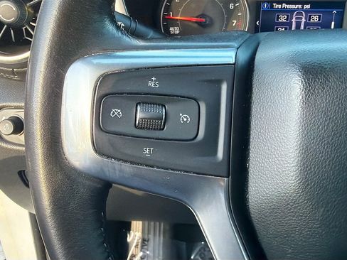 Used 2020 Chevrolet Blazer LT image 35