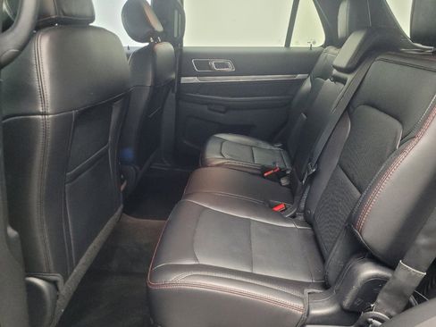 Used 2016 Ford Explorer Sport w/ Equipment Group 401A AWD/4WD image 18