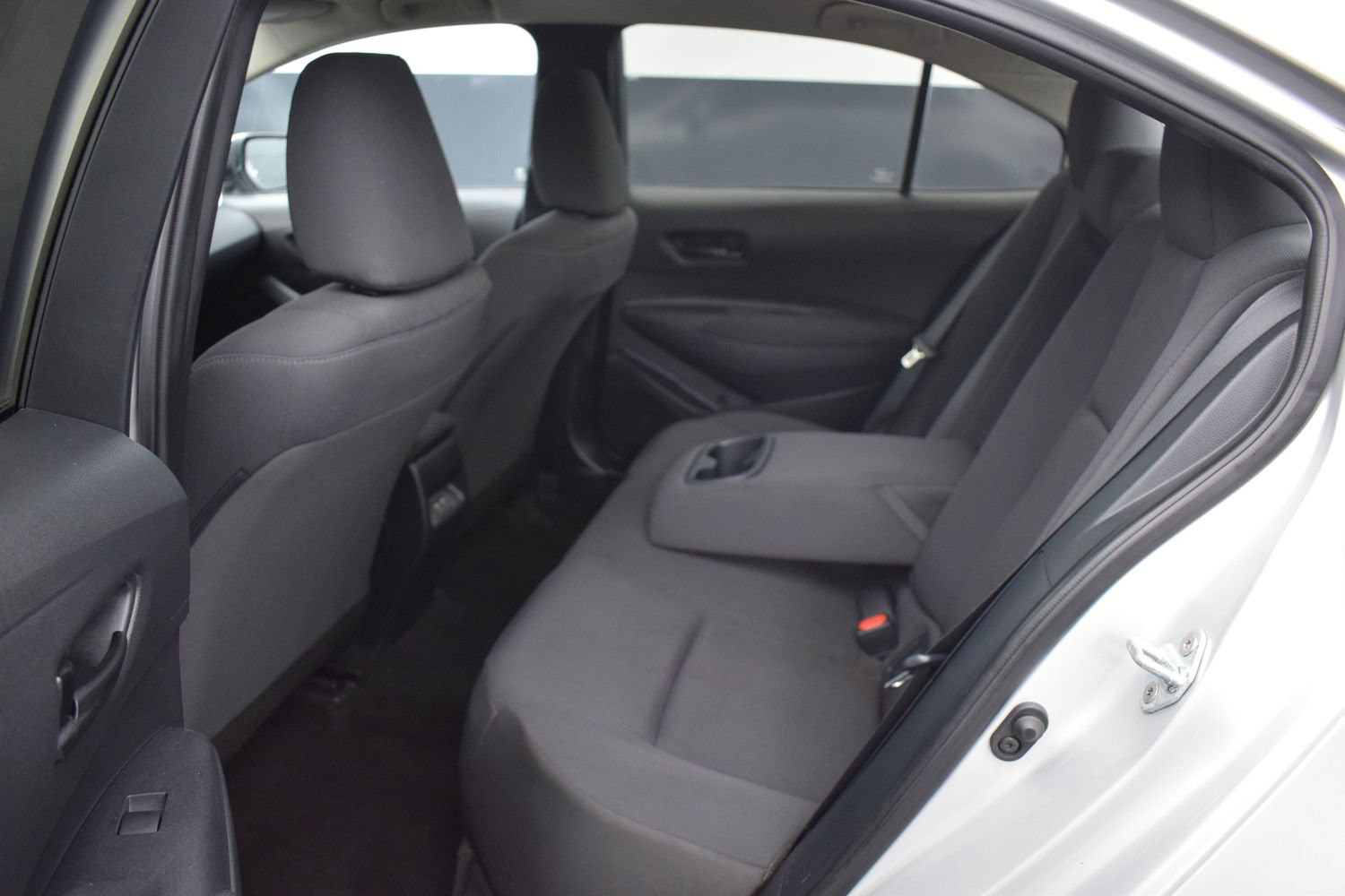Used 2023 Toyota Corolla LE FWD image 12