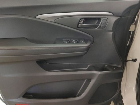 Certified 2023 Honda Passport TrailSport image 21