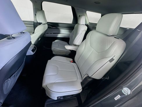 Used 2025 Hyundai Palisade SEL image 29