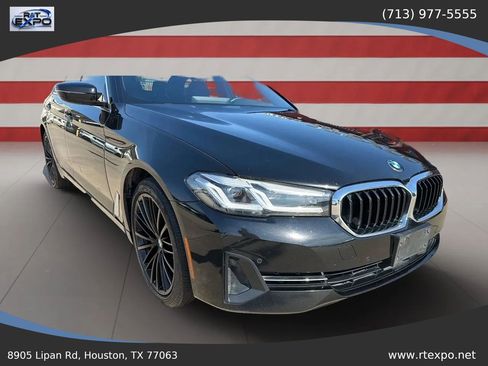 Used 2022 BMW 530i w/ Premium Package RWD image 14