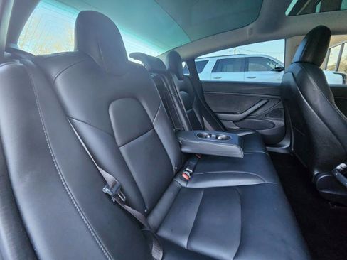 Used 2018 Tesla Model 3 Long Range image 57