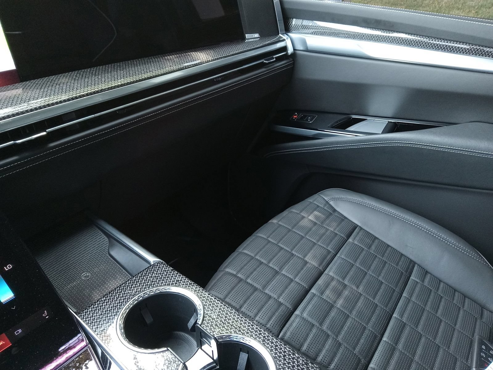 Certified 2025 Cadillac Escalade V AWD/4WD image 20