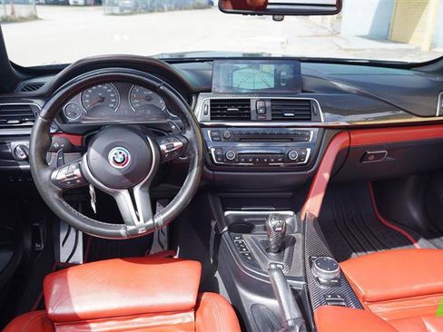 Used 2016 BMW M4 image 18