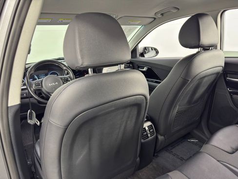 Used 2022 Kia Niro EX w/ Cold Weather Package image 33