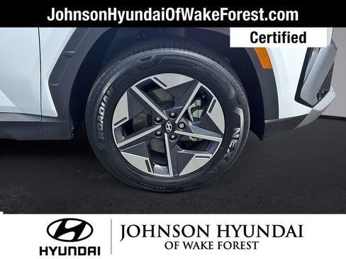 Used 2025 Hyundai Tucson SEL AWD/4WD image 27