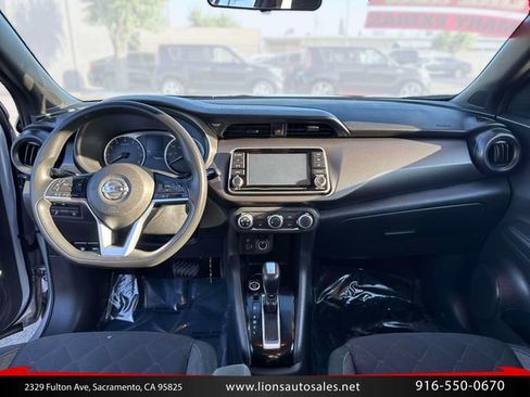Used 2020 Nissan Kicks S FWD image 15