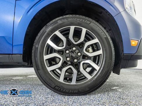 Used 2023 Ford Maverick Lariat image 42