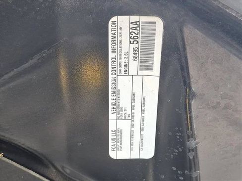 Used 2021 Jeep Grand Cherokee Limited RWD image 15