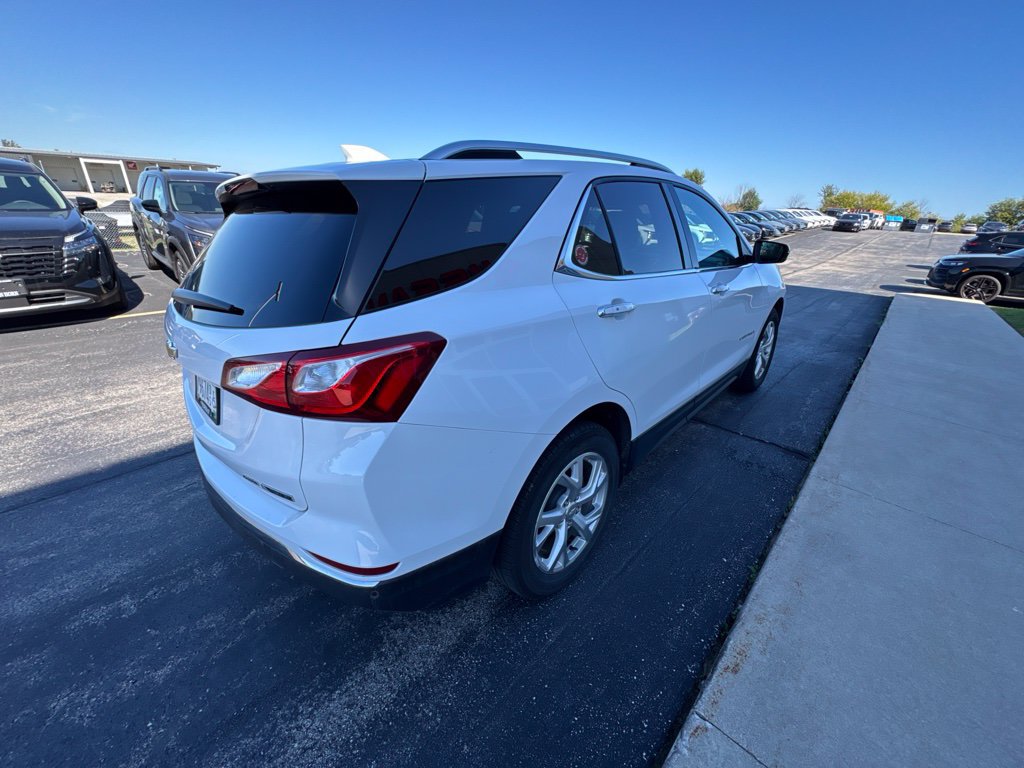 Used 2018 Chevrolet Equinox Premier AWD/4WD image 13