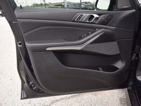 Used 2022 BMW X5 M50i w/ Executive Package image 20