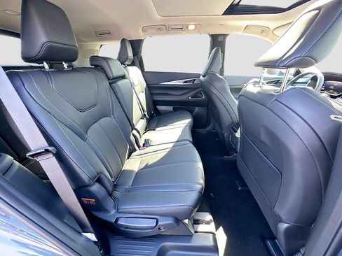 Used 2026 INFINITI QX60 Luxe w/ Cargo Package FWD image 30