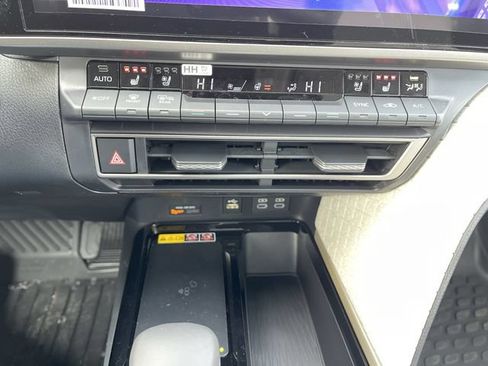 New 2026 Toyota Camry XLE w/ Premium Plus Package AWD/4WD image 25