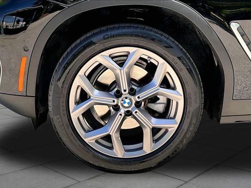 Used 2024 BMW X3 sDrive30i w/ Convenience Package image 11