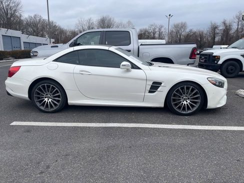 Used 2017 Mercedes-Benz SL 450 image 4
