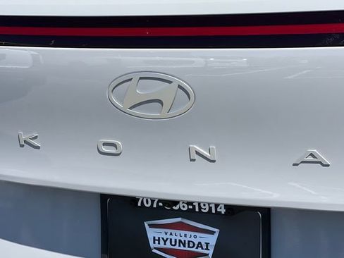 New 2026 Hyundai Kona SEL Sport FWD image 8