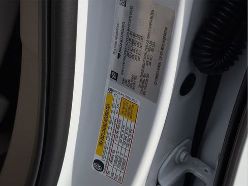 New 2026 GMC Yukon XL Denali w/ Denali Reserve Package image 36