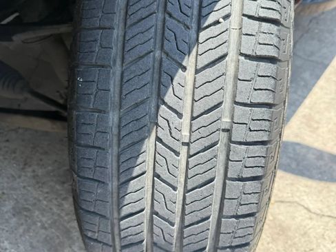 Used 2009 Chevrolet Avalanche LT RWD image 26