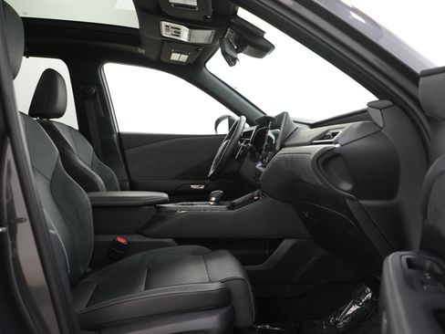 Used 2024 Lexus TX 350 AWD image 11