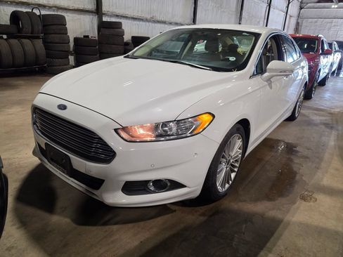 Used 2015 Ford Fusion SE w/ Equipment Group 202A FWD image 1