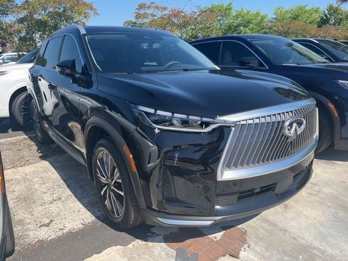 Certified 2026 INFINITI QX60 Luxe w/ Cargo Package FWD image 4