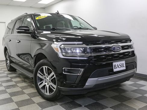 Used 2024 Ford Expedition Max Limited image 2