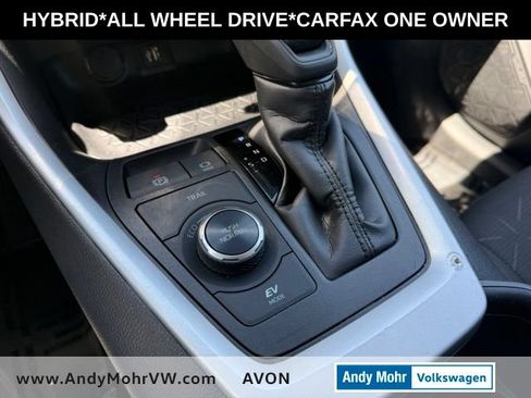 Used 2024 Toyota RAV4 XLE AWD/4WD image 29