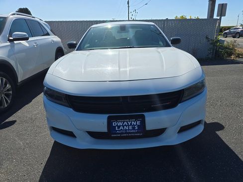 Used 2023 Dodge Charger SXT image 2