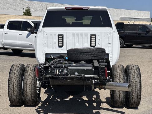 New 2026 GMC Sierra 3500 Pro RWD image 4