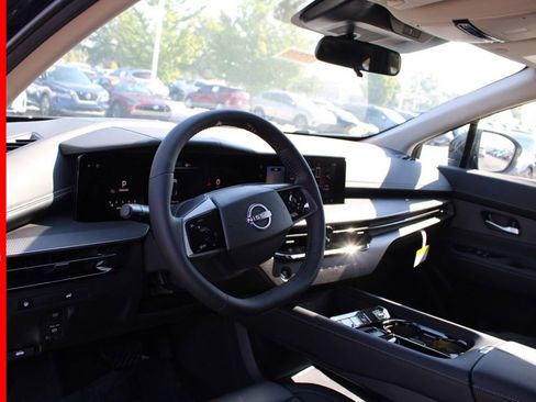 New 2025 Nissan Murano SV w/ Cargo Package image 12