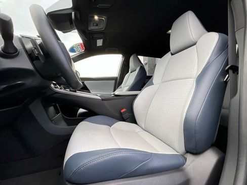 Certified 2024 Subaru Solterra Limited image 11