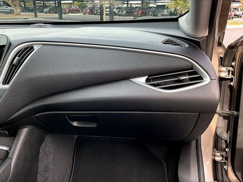 Used 2024 Chevrolet Malibu LT image 19