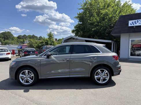 Used 2020 Audi Q3 2.0T Premium Plus w/ Premium Plus Package AWD/4WD image 5