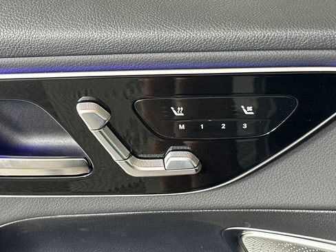 Certified 2026 Mercedes-Benz GLC 300 image 11