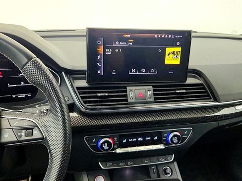 Used 2021 Audi SQ5 Premium Plus w/ Premium Plus Package AWD/4WD image 19