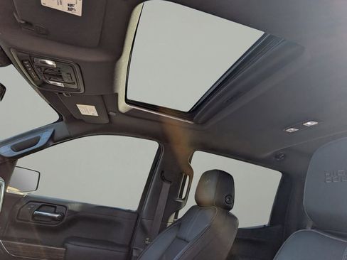 Used 2019 Chevrolet Silverado 1500 High Country AWD/4WD image 18