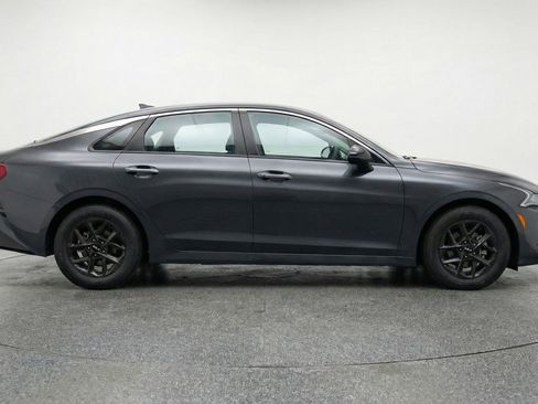 Used 2025 Kia K5 LXS image 11