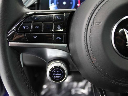 Used 2023 Maserati Grecale GT image 21